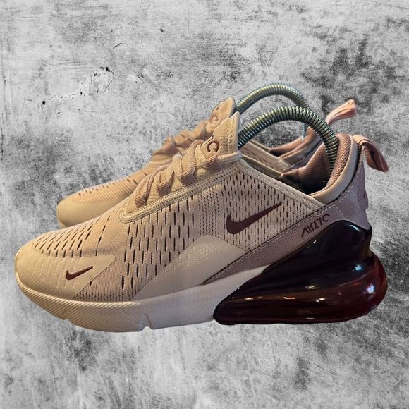 Nike Air Max 270 Women’s Size 7 Shoe Barely Rose Pink Sneaker 2017 AH6789-601 - Picture 3 of 9